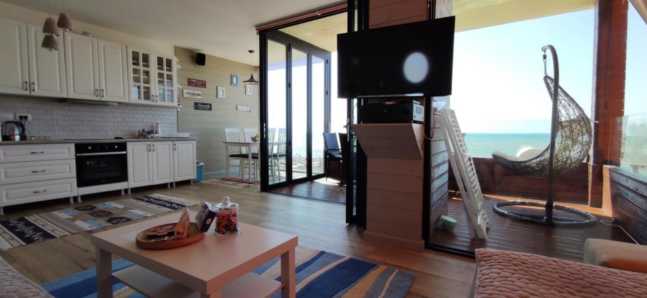 Luxury Beach Apartment In Qerret Golem  Exterior photo